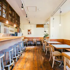 PURNA EAT&STUDIO