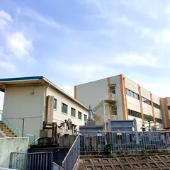 大阪狭山市立狭山中学校