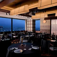 MAISON 8 restaurant(メゾンエイト レストラン)