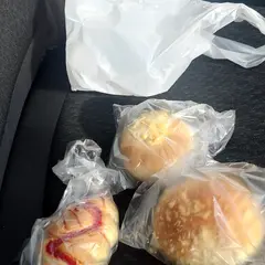 パンとおやつのお店 Roni