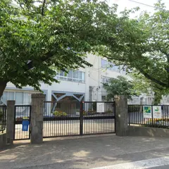 岸和田市立春木中学校
