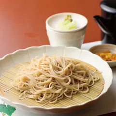 八方味人