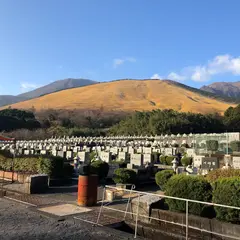 鶴見霊園