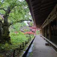 吉野水分神社 拝殿（国指定重要文化財）