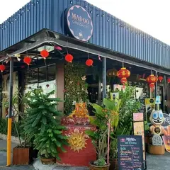 Madoo​ Cafe'&Bistro