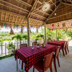 Coconut Basket Boat - Minh Hien Family Tour