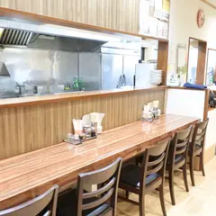 泰鵬 駅前店