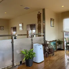 カフェレスト赤い屋根
