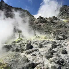 硫黄山MOKMOKベース