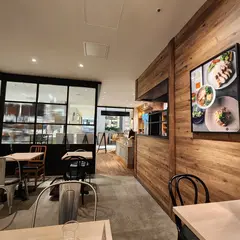 12 Asian Cafe