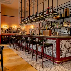 TOZI Restaurant & Bar, Victoria