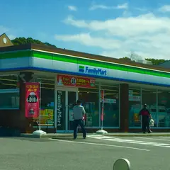 ファミリーマート 大平駒場店