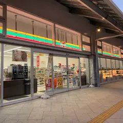 セブン-イレブン ハートインＪＲ尾道駅店