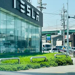 テスラ サービスセンター 名古屋