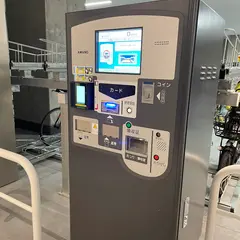 中央区立八重洲二丁目地下駐輪場