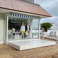 葉山マリーナHELLY HANSEN ショップ