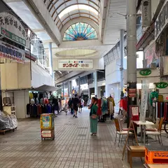 サンライズなは商店街