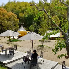 四季の郷公園火の食堂