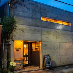 カフェ&ダイニングバーKUSUMI