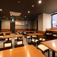 新宿萬太郎