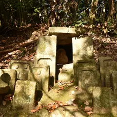 穴薬師