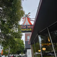 レッド・ミル・バーガーズ