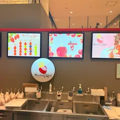 ストロベリーフェチ 横浜ワールドポーターズ店