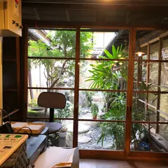 セラヴィ