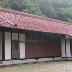 古保利薬師講堂