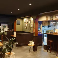 OLD SCHOOL Dining