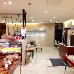 （株）ポンパドウル 新横浜店