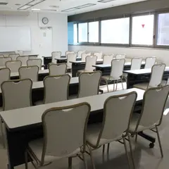 横浜市技能文化会館