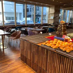 오로라 베이커리 성수점