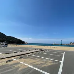 芥屋海水浴場 駐車場