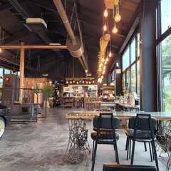 Cafe 2085