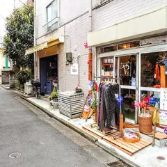colore labo 小ルーム