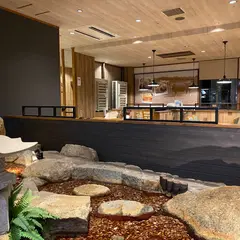 せせらぎの食事処 熊野川(ホテルアマンディ内)