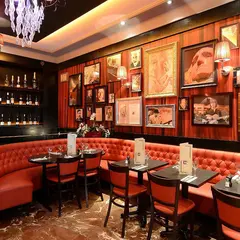 Le George V