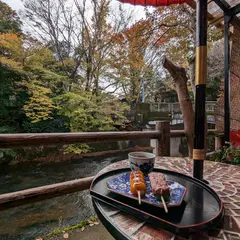 滝の茶屋ガパガポ商店