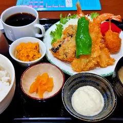 叶や