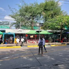 ウィークエンド