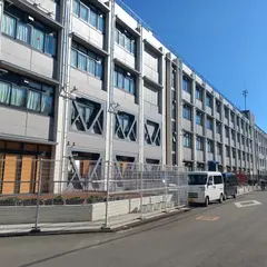 泉大津市立小津中学校