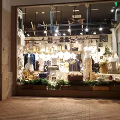 Brandy Melville