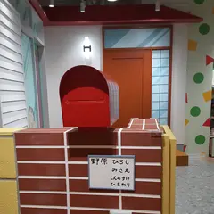 クレヨンしんちゃんオカシナもぐもぐワールド
