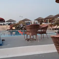 Lioyerma Lounge Cafe Pool Bar