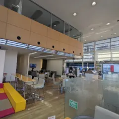 日産大阪販売株式会社 布施店