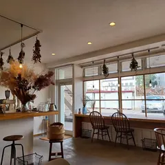 SLOW CAFE