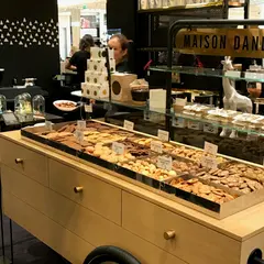 Dandoy - Le Bon Marché Rive Gauche
