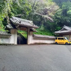 伏姫籠穴駐車場