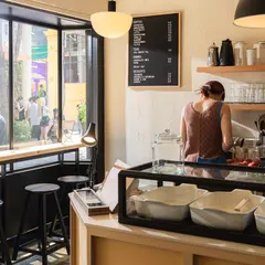 마일스톤 커피 성수 Milestone Coffee Seoulforest